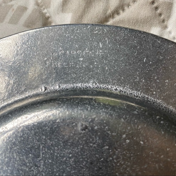 Vintage Carson Pewter Alphabet & Numbers ABC123 Plates Set of 2 - Picture 5 of 5